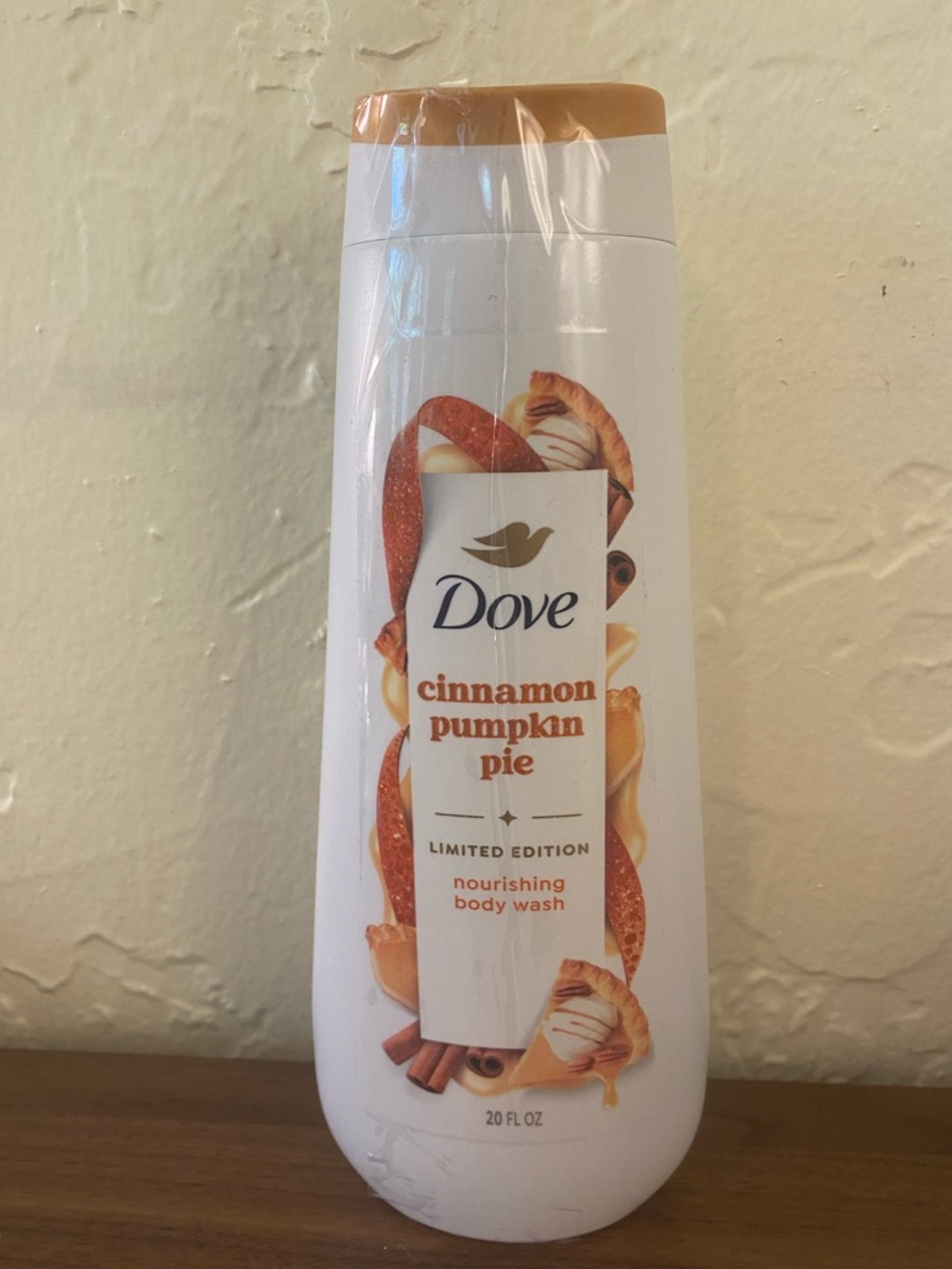 Dove Holiday Treat Cinnamon Pumpkin Pie Body Wash & Deodorant Limited Edition - Picture 2 of 5